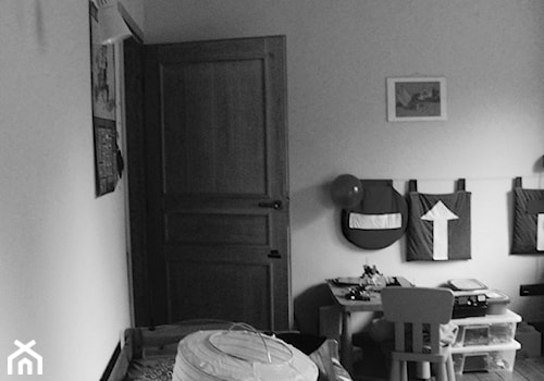 pokój Filipa - Średni biały pokój dziecka dla dziecka dla chłopca dla dziewczynki, styl nowoczesny - zdjęcie od Pracownia Wielkie Rzeczy