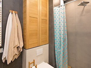 Łazienka, toaleta - Mała bez okna z punktowym oświetleniem łazienka, styl rustykalny - zdjęcie od Fawre s.c.