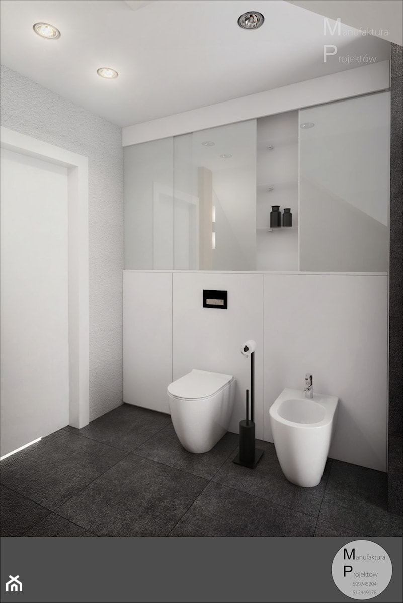 INTERIOR | Dom w Żorach - Mała na poddaszu bez okna z lustrem z punktowym oświetleniem łazienka, styl nowoczesny - zdjęcie od Manufaktura Projektów