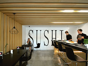 PROJEKT BARU SHUSI - Wnętrza publiczne, styl minimalistyczny - zdjęcie od Piotr Stolarek PROJEKTOWANIE WNĘTRZ