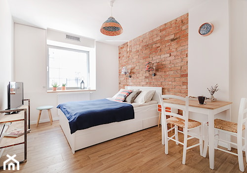 Apartament Andaluzyjski - Średnia biała sypialnia, styl rustykalny - zdjęcie od PracowniaPolka