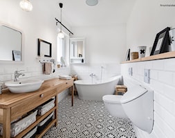 Dom jednorodzinny w Redzie - Duża łazienka, styl skandynawski - zdjęcie od PracowniaPolka - Homebook