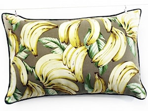 Poduszka dekoracyjna Banan - zdjęcie od Hampton House
