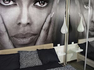 sypialnia z czarną damą - zdjęcie od Dekomania Studio