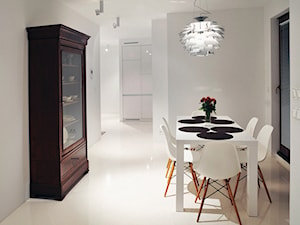 Corten White - Jadalnia, styl minimalistyczny - zdjęcie od Bidermann Design
