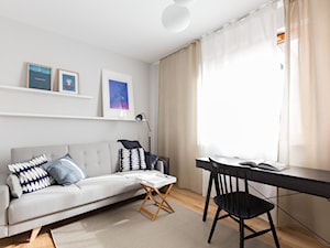 Browar Lubicz - Średnie w osobnym pomieszczeniu z sofą szare biuro, styl skandynawski - zdjęcie od Miliform