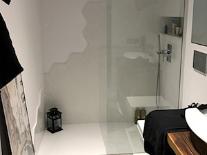Łazienka z prysznicem - zdjęcie od ML Projekt