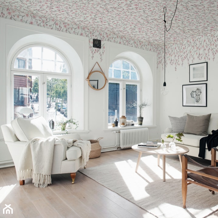 Tapeta na sufit w kwiaty Peony grey, 135 x 270 cm, marka sandberg - zdjęcie od Ardeko - Homebook