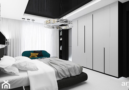 WITH FLYING COLOURS | II | Wnętrza domu - Duża biała czarna z panelami tapicerowanymi sypialnia, styl nowoczesny - zdjęcie od ARTDESIGN architektura wnętrz