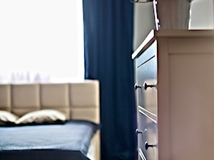 mieszkanie rodzeństwa 76m2 - Sypialnia, styl nowoczesny - zdjęcie od rooMore