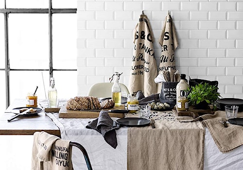 KOLEKCJA BASIC - Mała biała jadalnia jako osobne pomieszczenie - zdjęcie od H&M Home