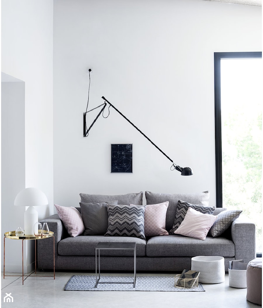 katalog wiosna 2015 - Biały salon, styl skandynawski - zdjęcie od H&M Home