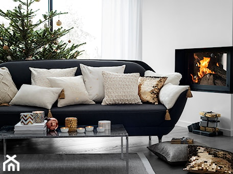 Aranżacje wnętrz - Salon: Winter 2014 - Mały biały salon - H&M Home. Przeglądaj, dodawaj i zapisuj najlepsze zdjęcia, pomysły i inspiracje designerskie. W bazie mamy już prawie milion fotografii!