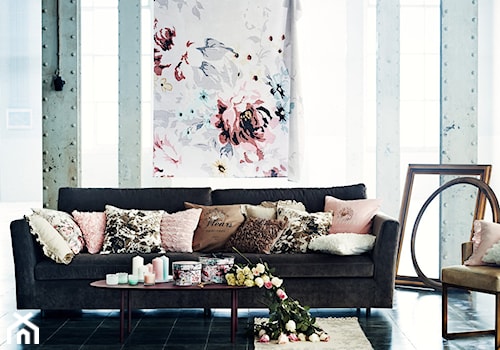 katalog wiosna 2015 - Średni salon, styl nowoczesny - zdjęcie od H&M Home