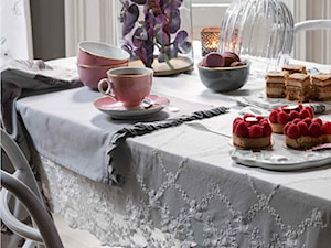 katalog 2015 - Mała czarna szara jadalnia jako osobne pomieszczenie, styl prowansalski - zdjęcie od H&M Home