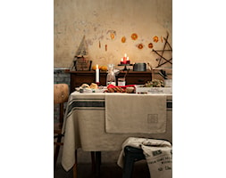 Zimowe spotkania przy świątecznym stole. Zainspiruj się pięknymi dekoracjami od H&M.