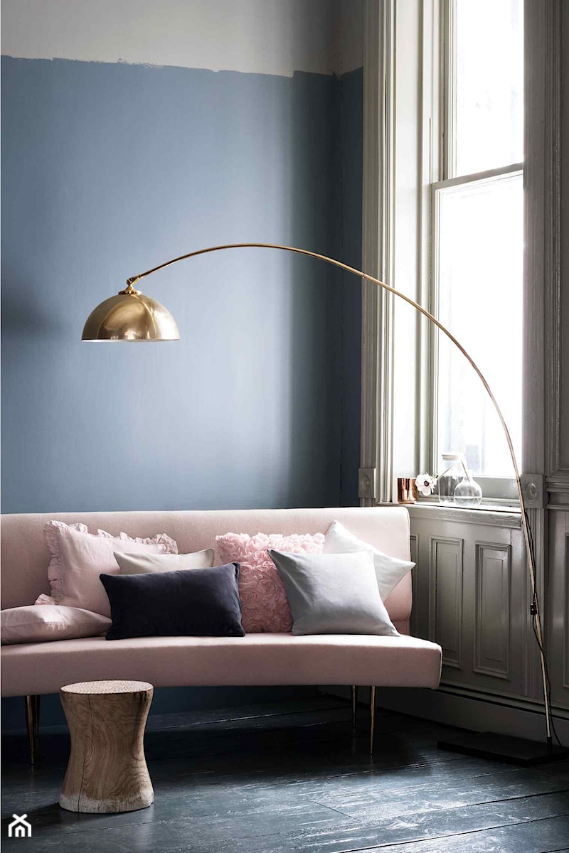 katalog 2015 - Biały szary salon, styl minimalistyczny - zdjęcie od H&M Home