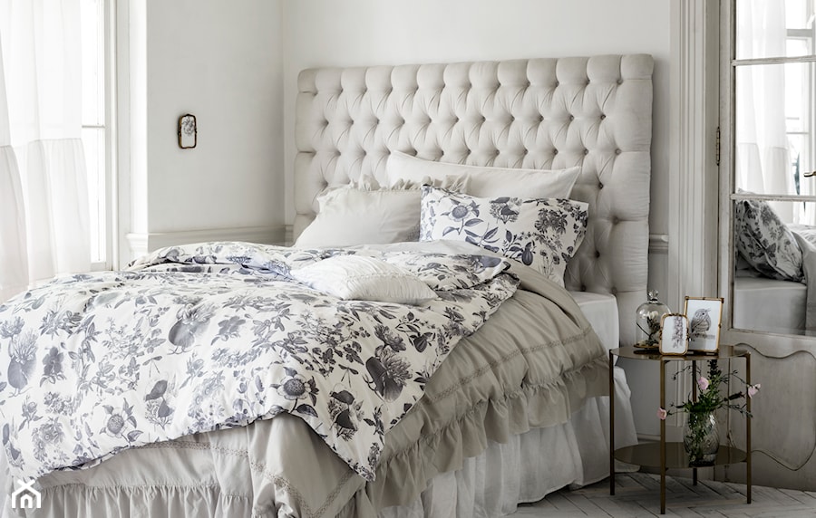 Midseason 2015 - Średnia biała sypialnia, styl nowoczesny - zdjęcie od H&M Home