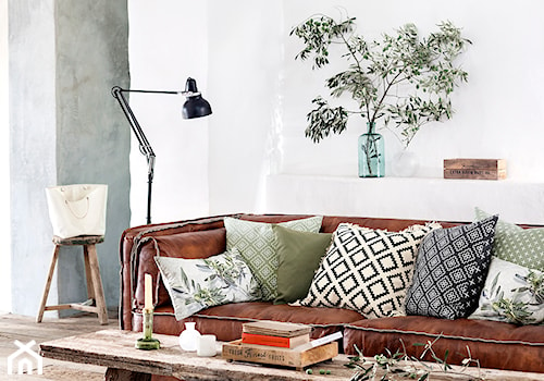 Spring 2015 - Biały salon, styl skandynawski - zdjęcie od H&M Home