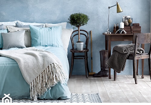 katalog wiosna 2015 - Średnia niebieska z biurkiem sypialnia, styl prowansalski - zdjęcie od H&M Home
