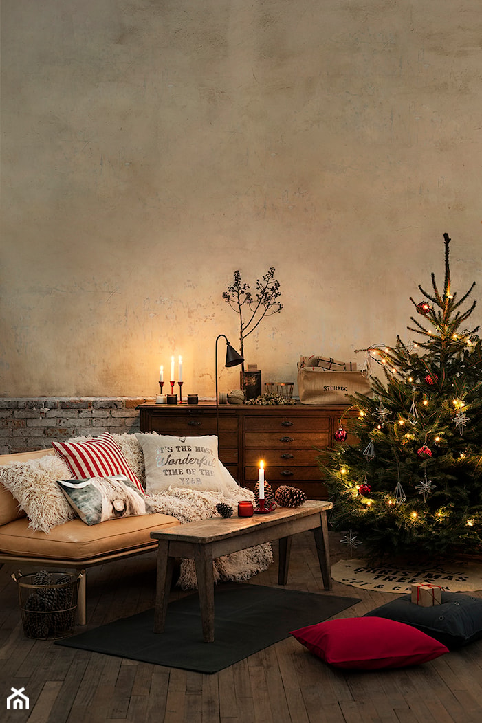 Winter 2014 - Średni beżowy szary salon - zdjęcie od H&M Home - Homebook