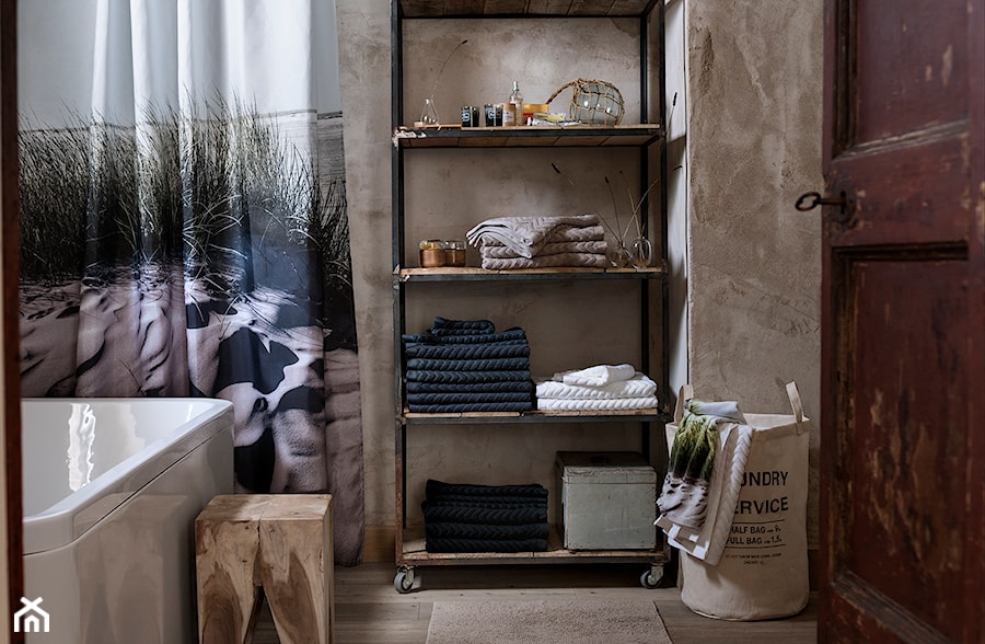 Spring 2015 - Mała łazienka, styl skandynawski - zdjęcie od H&M Home