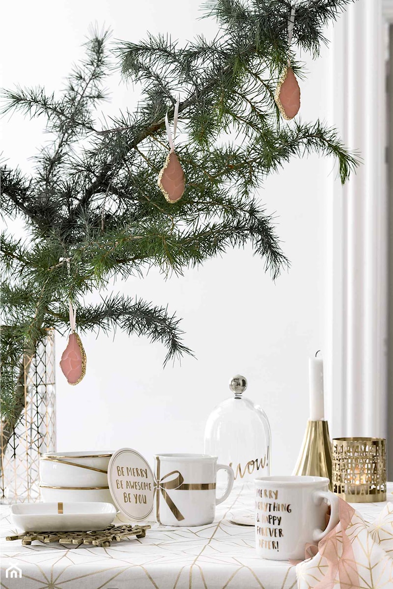 Winter 2015 - Mała biała jadalnia jako osobne pomieszczenie - zdjęcie od H&M Home