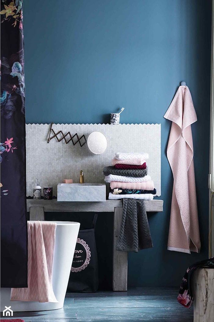 katalog 2015 - Mała średnia łazienka - zdjęcie od H&M Home - Homebook