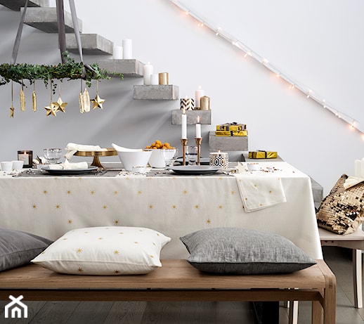 10 pomysłów na piękną dekorację świątecznego stołu