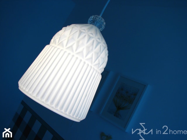 Lampa doskonała do pokoju dziecięcego - zdjęcie od IN2HOME - Homebook