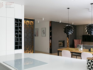 Mieszkanie w Katowicach - Średni biały szary salon z kuchnią z jadalnią z bibiloteczką - zdjęcie od Superpozycja Architekci Dominika Trzcińska