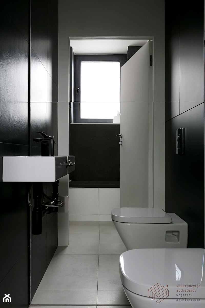 Mieszkanie w Katowicach - Mała bez okna z lustrem łazienka - zdjęcie od Superpozycja Architekci Dominika Trzcińska