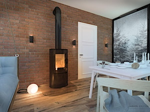 Zimowy ogród - Średnia brązowa jadalnia w salonie, styl skandynawski - zdjęcie od Jankowska Design
