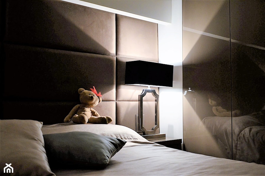 Penthouse Wilanów - Mała czarna sypialnia - zdjęcie od BAUART STUDIO Pracownia Architektury