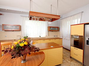 domy - Kuchnia, styl tradycyjny - zdjęcie od Kocham Wnętrza
