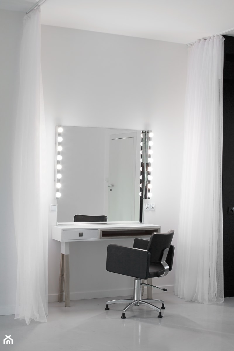 Salon fryzjerski - Marki - Wnętrza publiczne, styl nowoczesny - zdjęcie od Studio Monocco