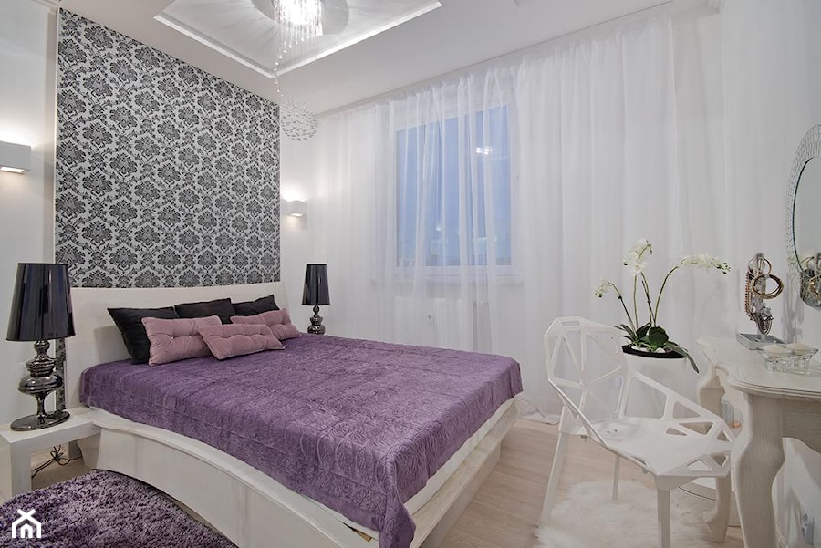 Nowoczesne mieszkanie w Gdańsku - Średnia biała sypialnia, styl glamour - zdjęcie od INDEZZO