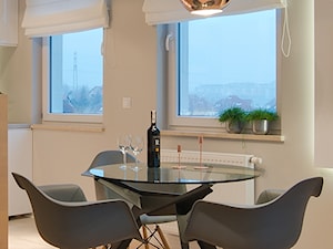 Trójmiejski apartament - Salon, styl nowoczesny - zdjęcie od INDEZZO