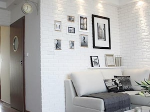 mieszkanie na Tarchominie - projekt zrealizowany dla programu TV Dekoratornia - Salon - zdjęcie od bemydesign