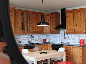 projekt mieszkania 69m2 na Pradze "konkurs" - Kuchnia, styl nowoczesny - zdjęcie od bemydesign