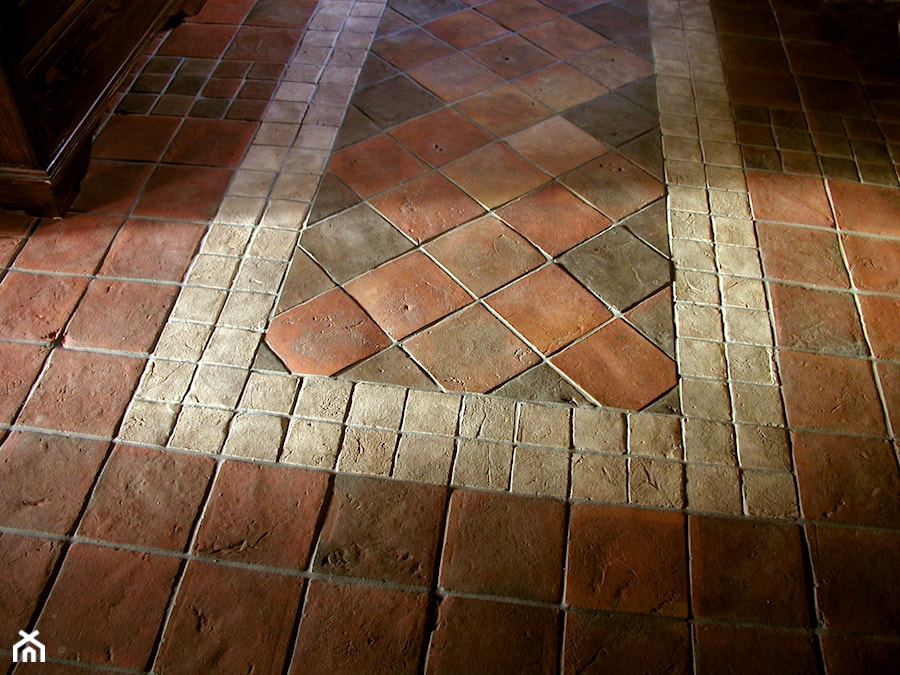 Podłoga z cegły - Terakota Gotycka - zdjęcie od domRustykalny.pl - Rogiński Warsztat Artystyczny