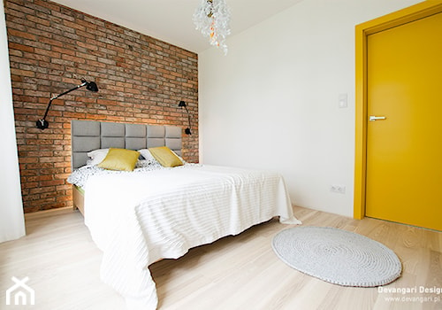 MIESZKANIE 102M² – MIASTECZKO WILANÓW - Średnia biała sypialnia, styl skandynawski - zdjęcie od Devangari Design