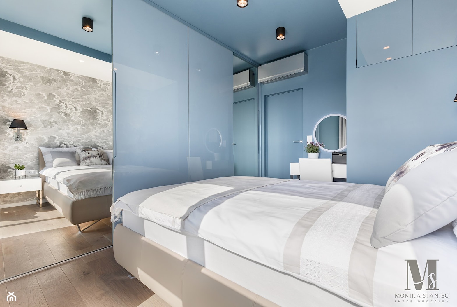 Sypialnia w błękicie - zdjęcie od Monika Staniec Interior Design - Homebook