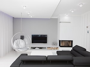 Salon z kominkiem - zdjęcie od Monika Staniec Interior Design