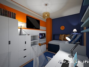 Pokój dla Chłopca - Mały biały pomarańczowy niebieski pokój dziecka dla nastolatka dla chłopca, styl nowoczesny - zdjęcie od mo-de-in-studio