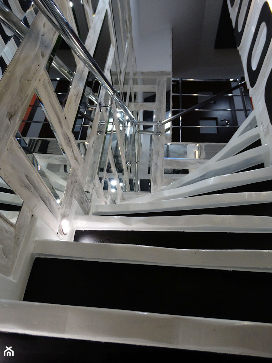 Klatka schodowa - Schody - zdjęcie od Łazienki Parysz