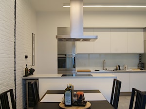 Męskie wnętrze - Kuchnia, styl minimalistyczny - zdjęcie od Pracownia InSide