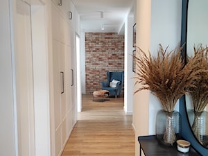 Mieszkanie w stylu soft loft - Hol / przedpokój, styl skandynawski - zdjęcie od Kavalerka Studio