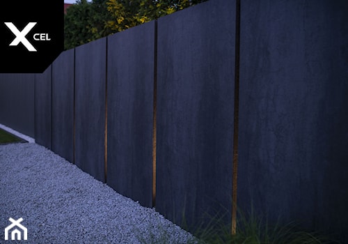 Dark Monolith. Nowoczesne ogrodzenie marki Xcel - zdjęcie od XCEL Ogrodzenia