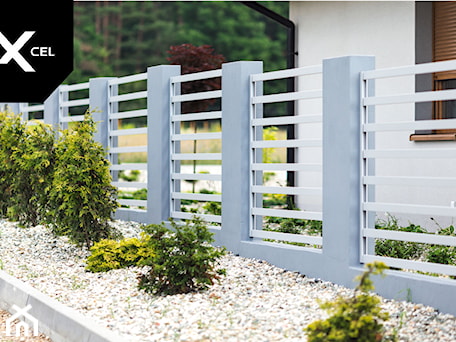 Aranżacje wnętrz - Ogród: Aluminiowe ogrodzenie Horizon Lite - XCEL Ogrodzenia. Przeglądaj, dodawaj i zapisuj najlepsze zdjęcia, pomysły i inspiracje designerskie. W bazie mamy już prawie milion fotografii!
